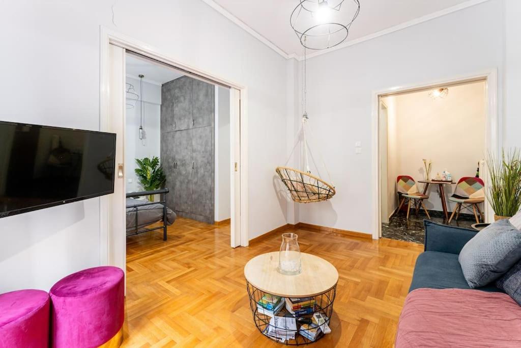 Downtown Cute Apt In The Heart Of Plaka Athens Exterior photo