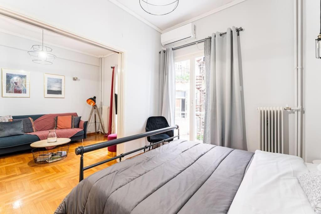 Downtown Cute Apt In The Heart Of Plaka Athens Exterior photo